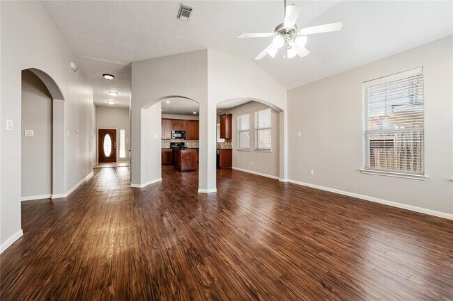Building Photo - 6726 Wide Creek Dr