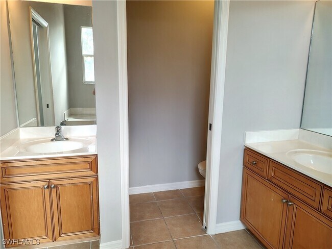 Building Photo - 16243 Via Solera Cir