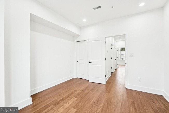 Building Photo - 2602 Earp St