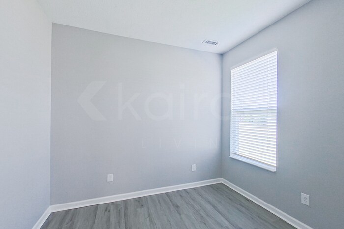 Building Photo - 10412 Pintail Ln