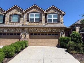 Building Photo - 880 Merino Drive