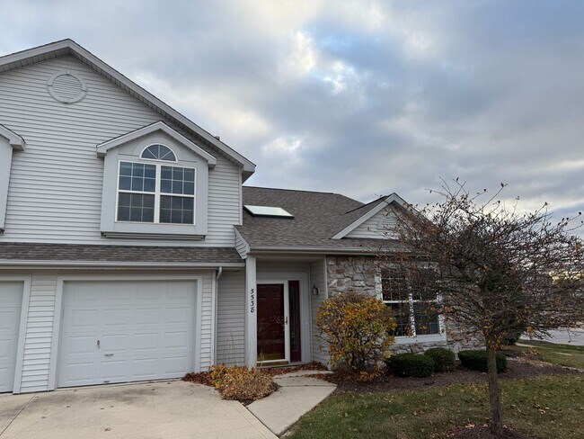 Building Photo - Condo for Rent by Capital Property Management