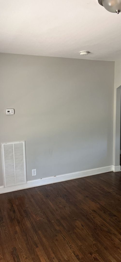 Building Photo - Great 2 Bed 1 Bath Home in East Nashville!