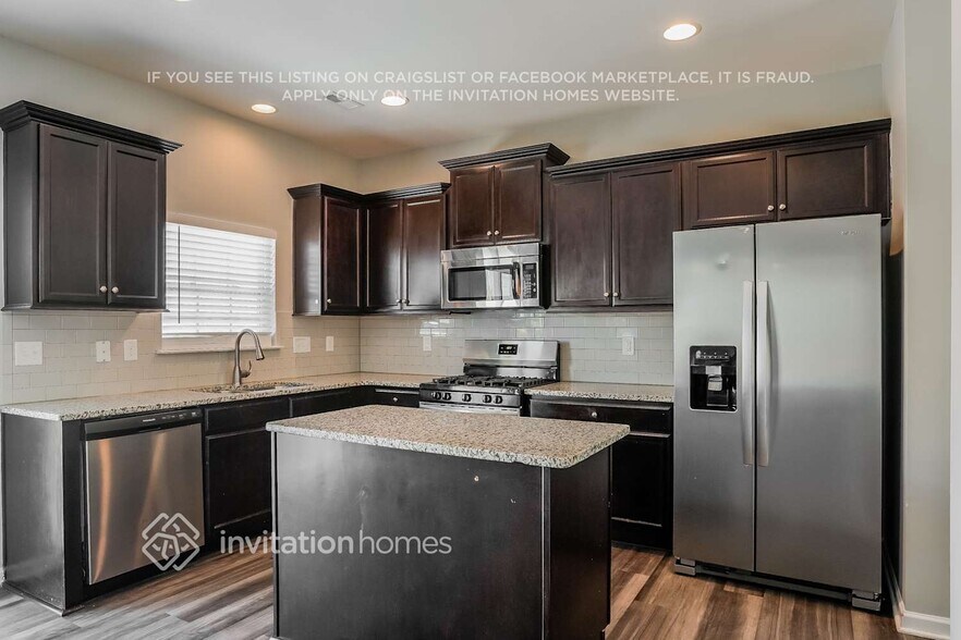 Building Photo - 1216 Turkey Trot Rd