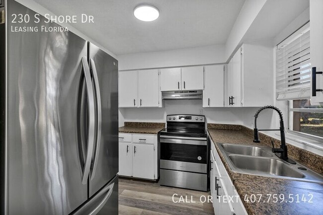 Building Photo - 230 S Shore Dr