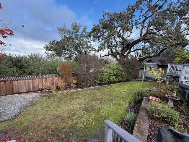 Building Photo - 240 W Floresta Way