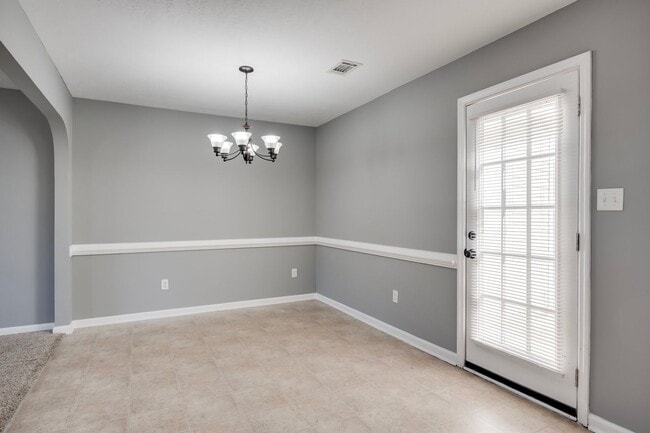Building Photo - 716 Whispering Willow Way