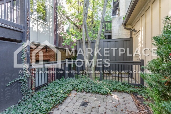 Building Photo - 53 N 5th St