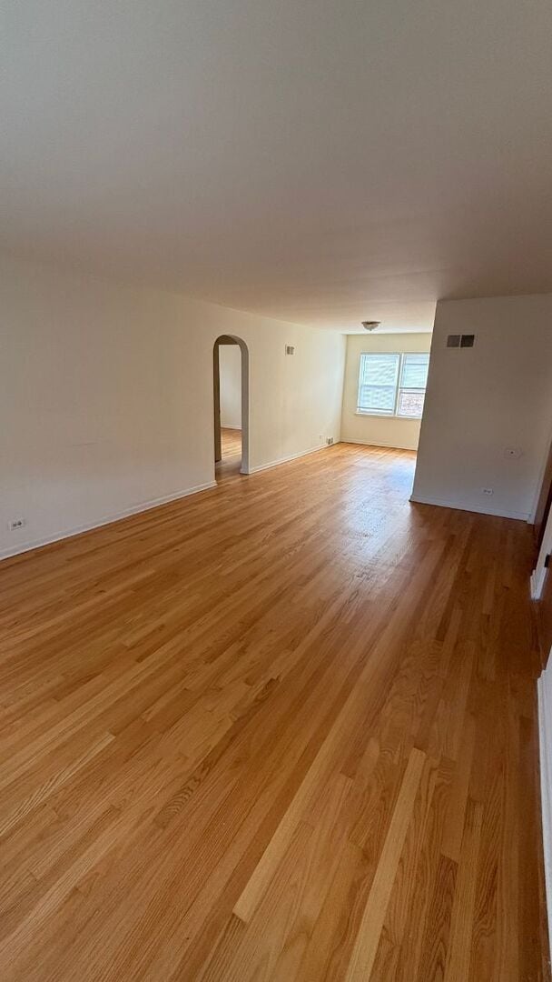 Building Photo - 8852 Bronx Ave
