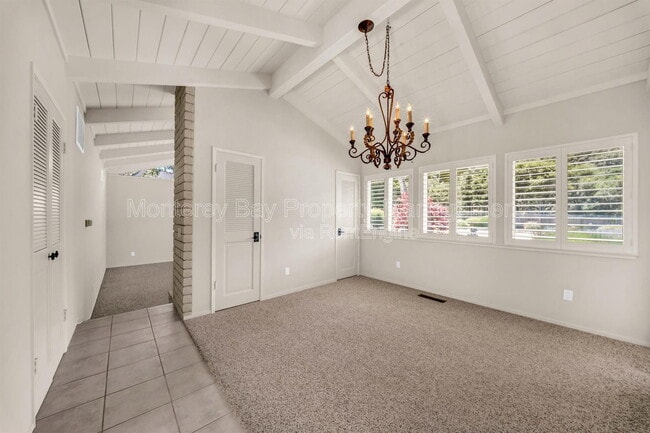 Building Photo - 10160 Sunstar Rd