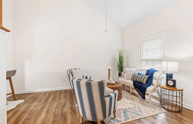 Building Photo - 1514/1516 Cassell Ln