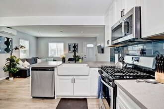 Building Photo - 6840 Tower St