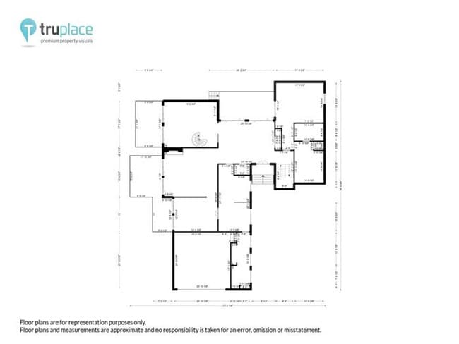 Building Photo - Uniquely located, and beautifully appointe...