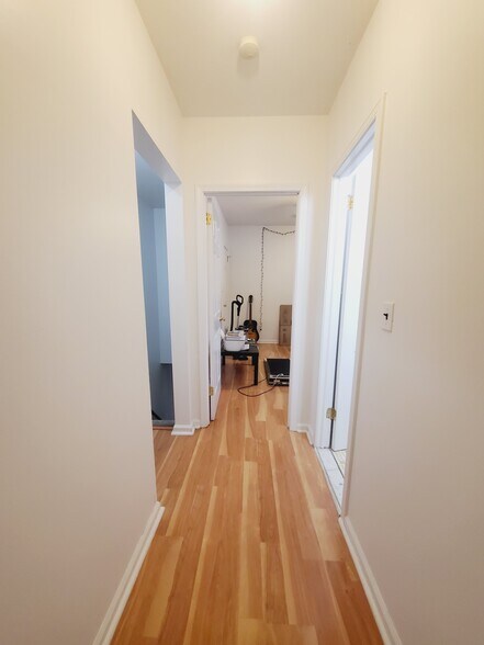 Building Photo - 234 Seaside Ave