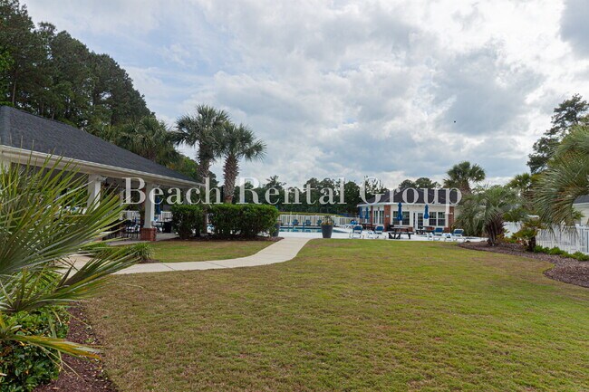 Building Photo - 3 Bedroom Gated Community in Surfside Beach