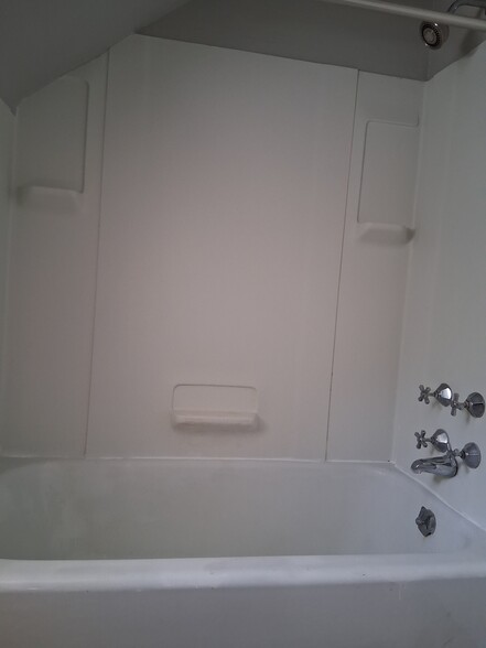 Bathroom - 266 S Prospect St