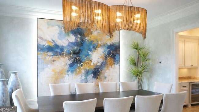 Building Photo - 453 Londonberry Rd NW