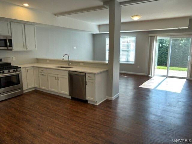 Building Photo - 48 Roger Chaffee Dr