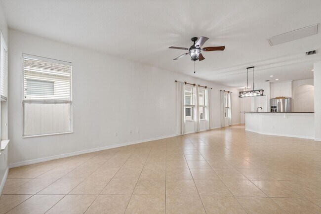 Building Photo - 6451 New Independence Pkwy