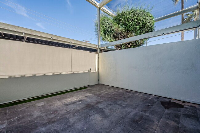 Building Photo - 4411 N 40th St