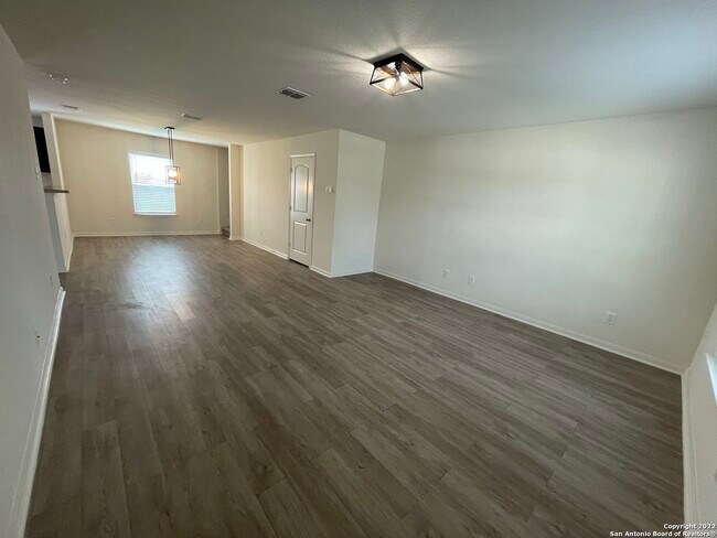 Building Photo - 12344 Siragusa-