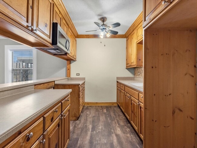 Building Photo - 1211 Bigelow St