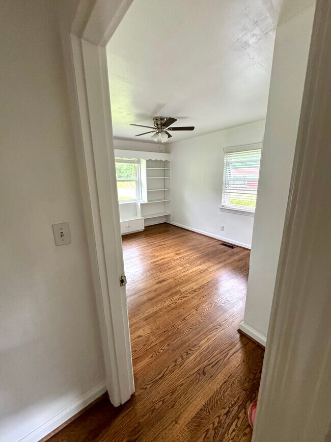 Building Photo - 3342 Black Oak Cir
