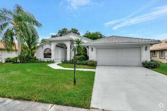 Building Photo - 5682 Aspen Ridge Cir