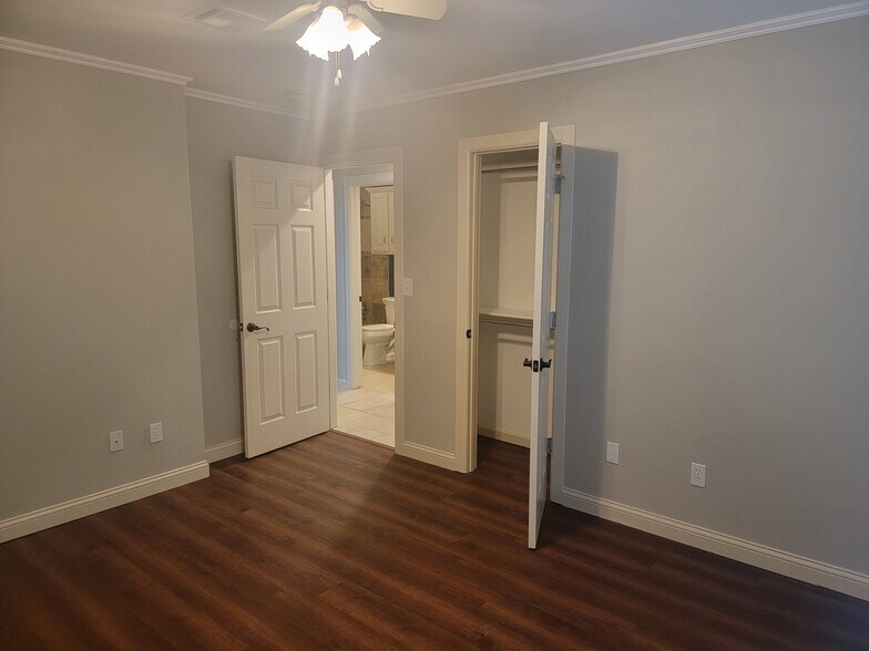 Building Photo - 1713 Wilderness Dr