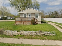 Building Photo - 1321 Army Post Rd