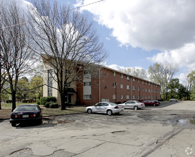 Building Photo - Coves at Columbus on Mayfield Place