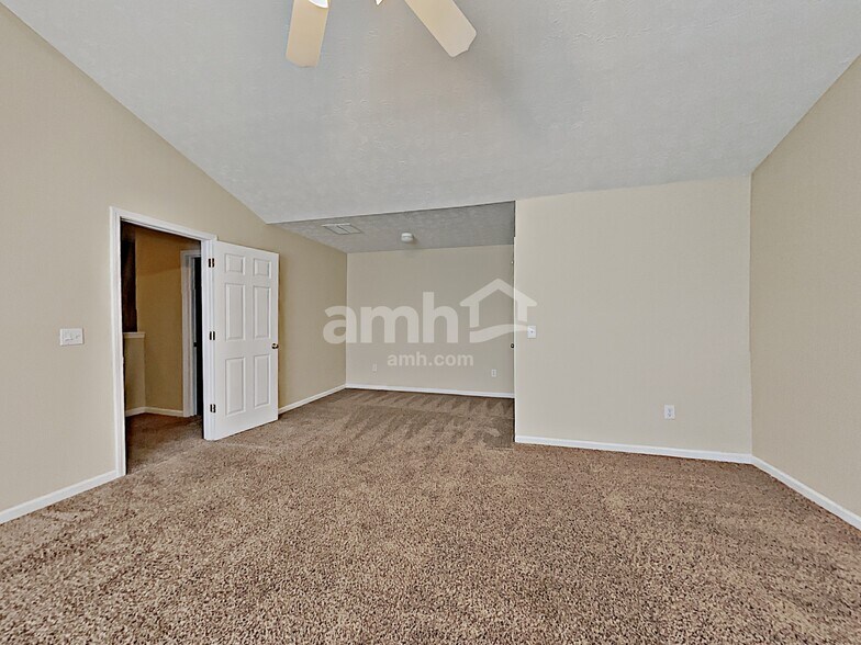 Building Photo - 1318 Baylor Dr