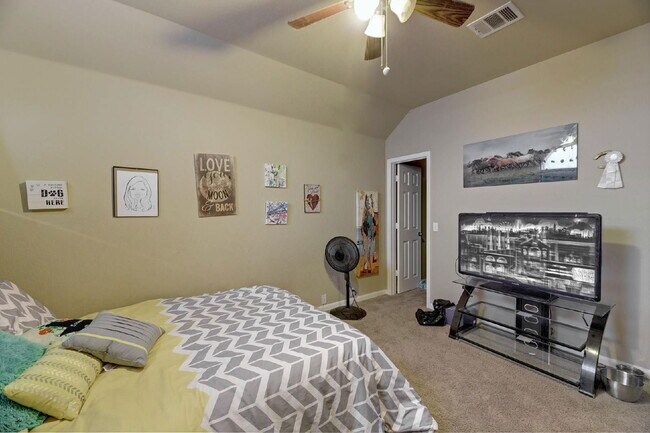 Building Photo - 3120 Fiorellino Pl
