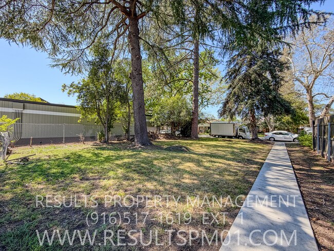 Building Photo - Charmer in Bryte community Roseville