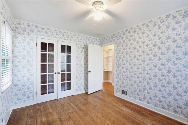 Building Photo - 313 S Midvale Blvd