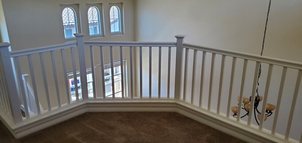 Loft - 10488 Hollingsworth Way