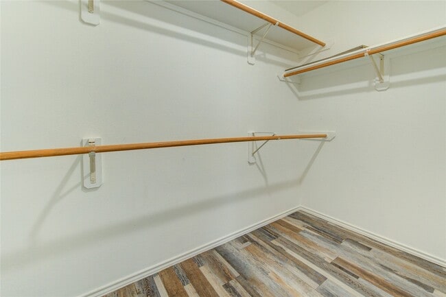 Building Photo - 20003 Parkstone Bend Ln