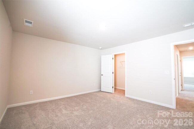 Building Photo - 1403 Caracara Ct