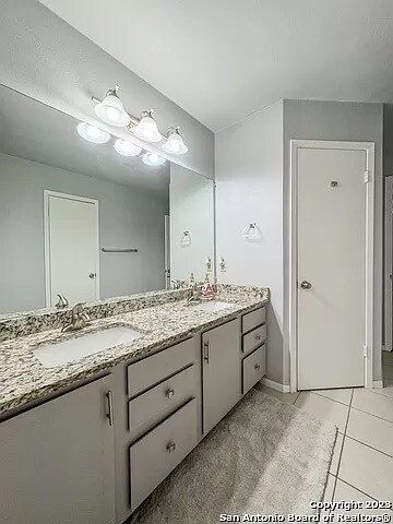 Building Photo - 7477 Myrtle Trl