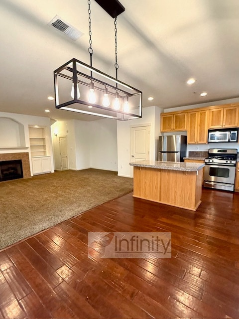 Building Photo - 22810 SW Forest Creek Dr