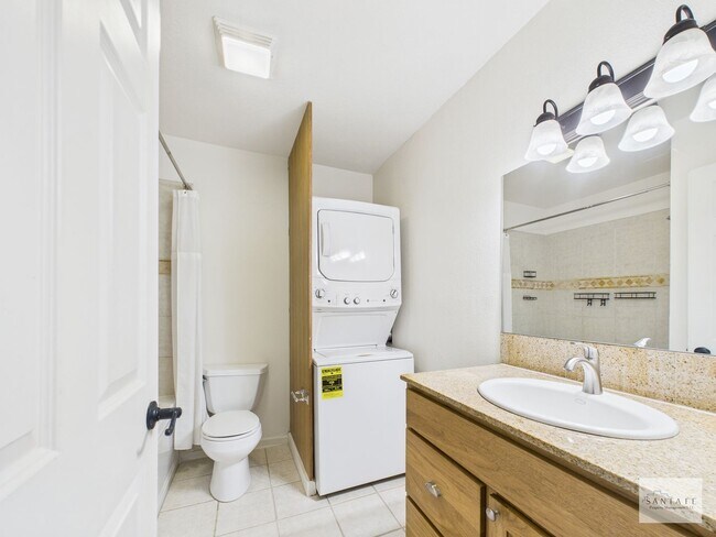 Building Photo - 3 Bedroom Condo at the San Mateo Condos