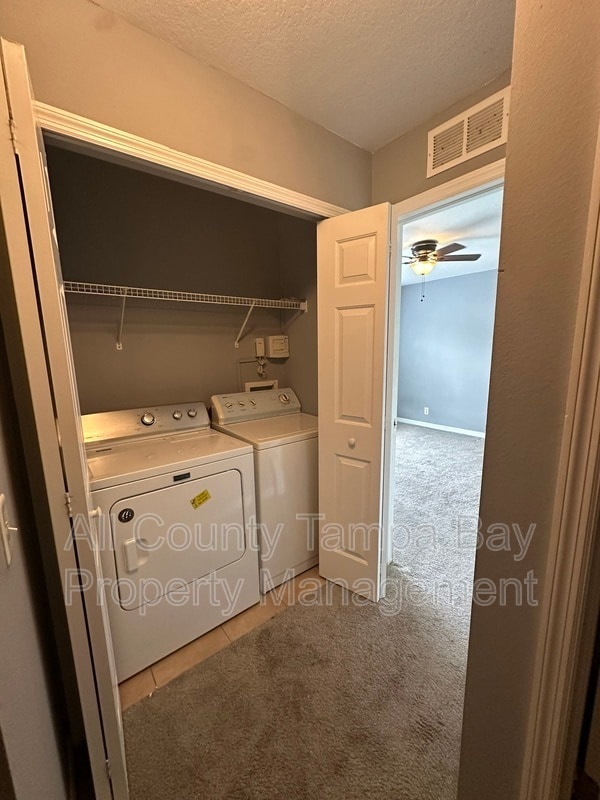 Building Photo - 9448 Charlesberg Dr