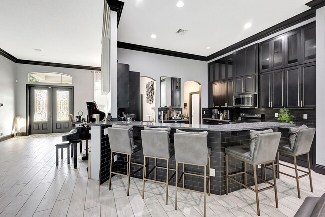 Building Photo - 13803 Citrus Grove Blvd