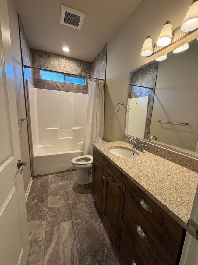 Building Photo - 3622 Birddog Dr