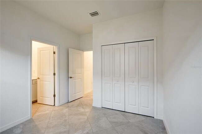 Building Photo - 19065 Cabernet Ct