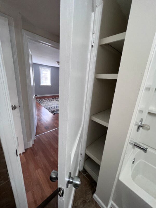 Building Photo - 7069 Belleville Rd