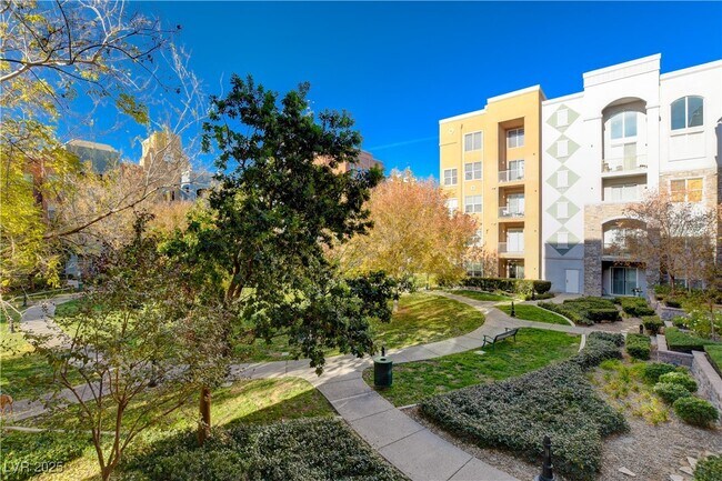 Building Photo - 56 E Serene Ave