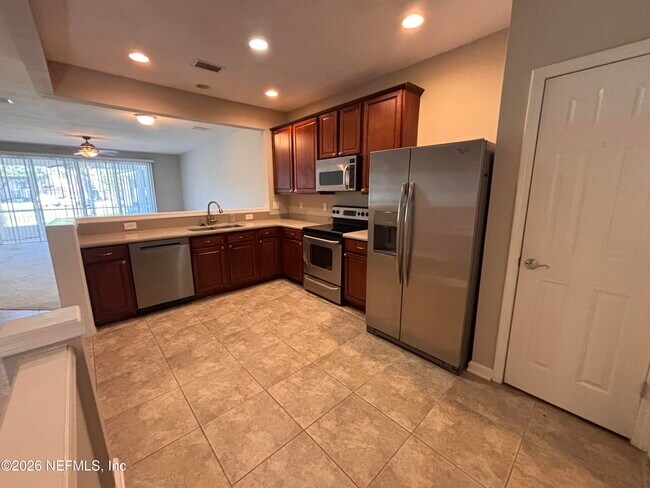 Building Photo - 11292 Campfield Cricle