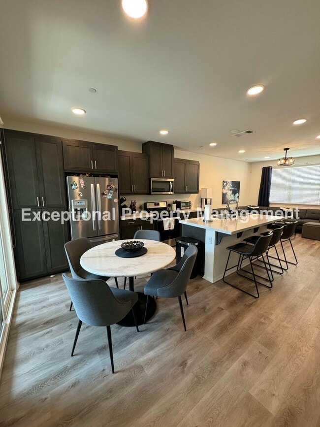 Building Photo - 7754 Haywood Pl