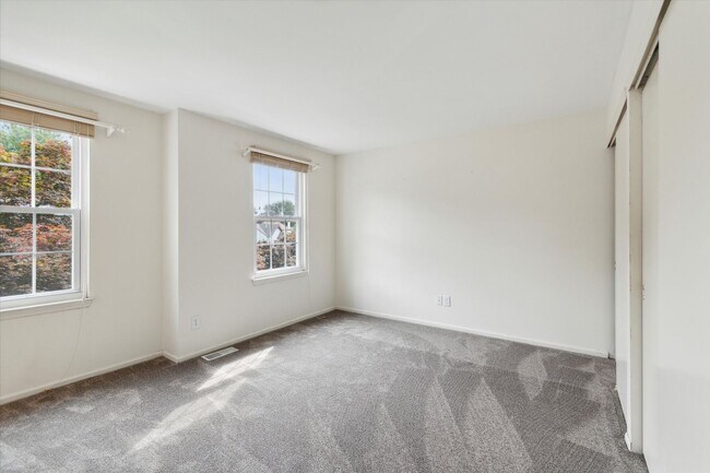 Building Photo - Single Family Home for Rent in Downingtown School District!